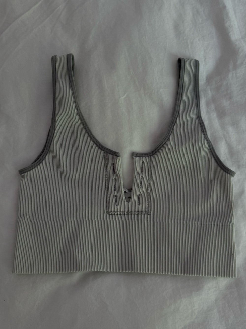 Urban Outfitters Ribbed V-Notch Bralette Crop Top - Gray